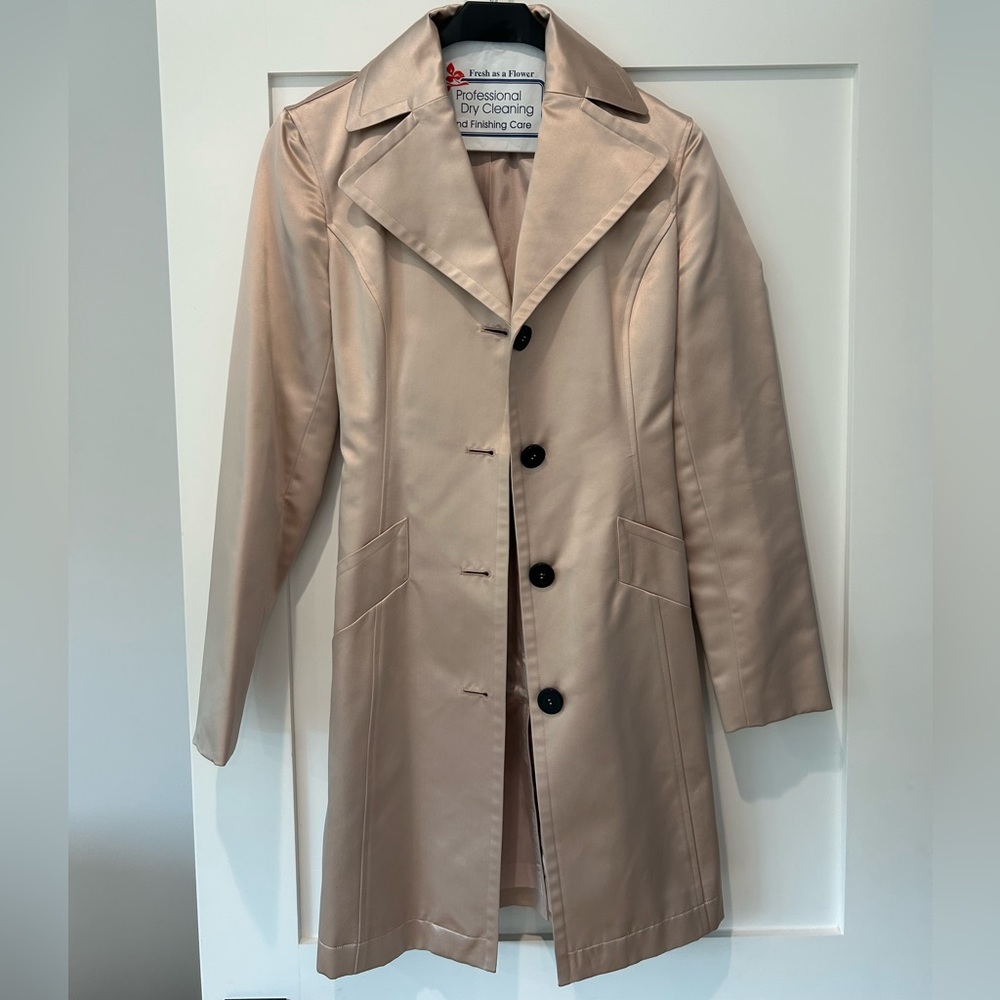 Vintage Anne Klein 100% silk blush pink trench (S)
